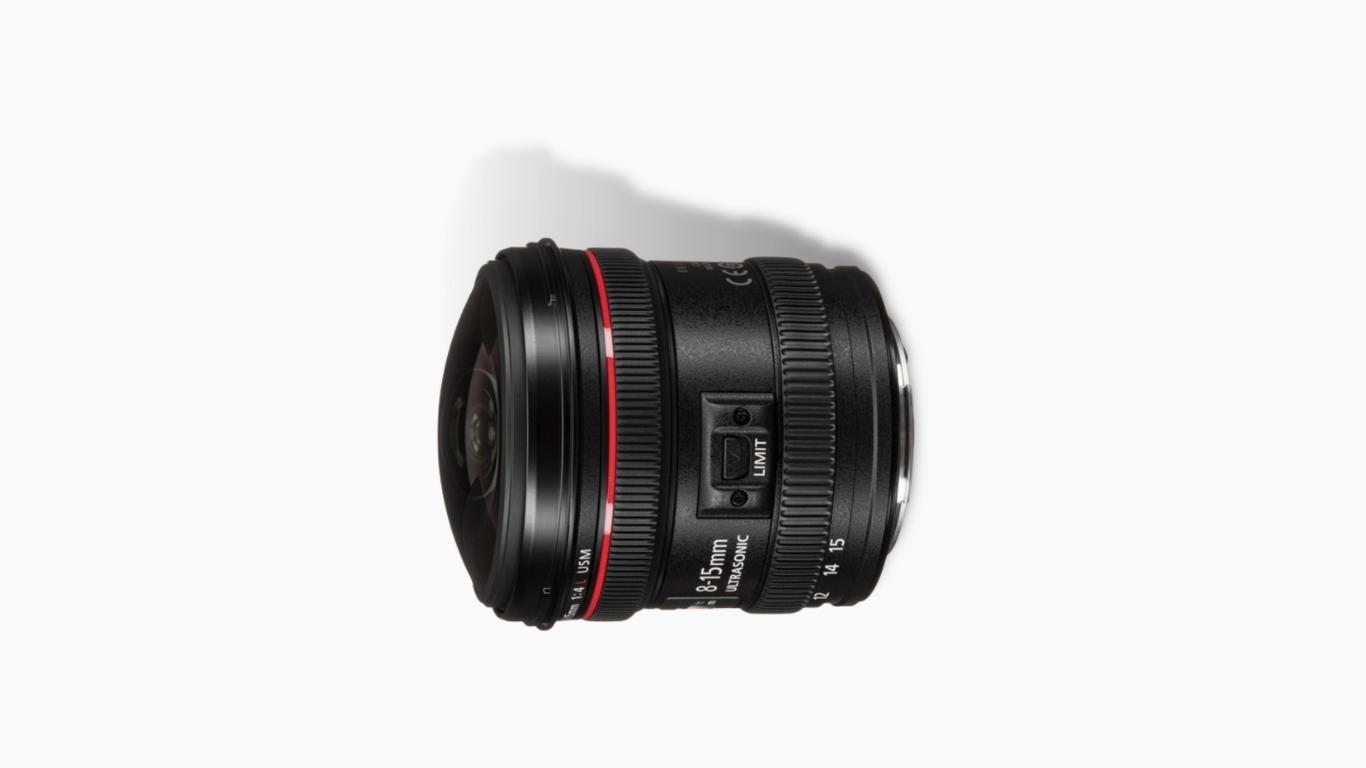 Canon EF 8-15mm f4L Fisheye USM Lens