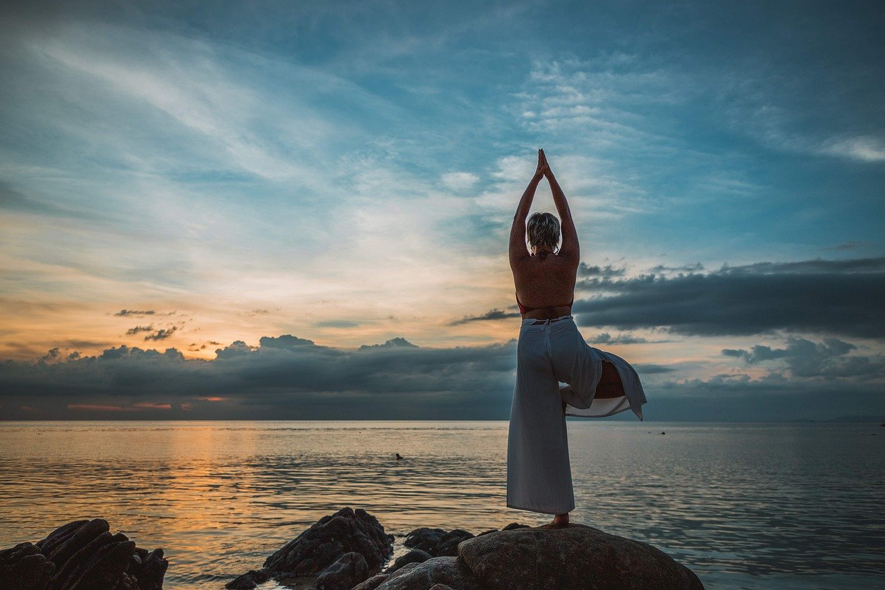 yoga-pose-asana-sunset-woman