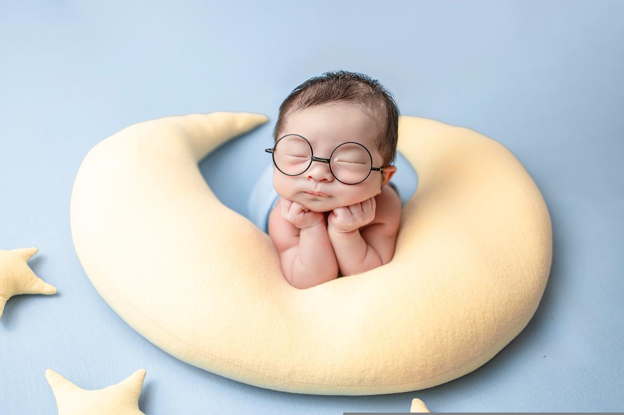 Newborn Baby Sleeping Moon Costume